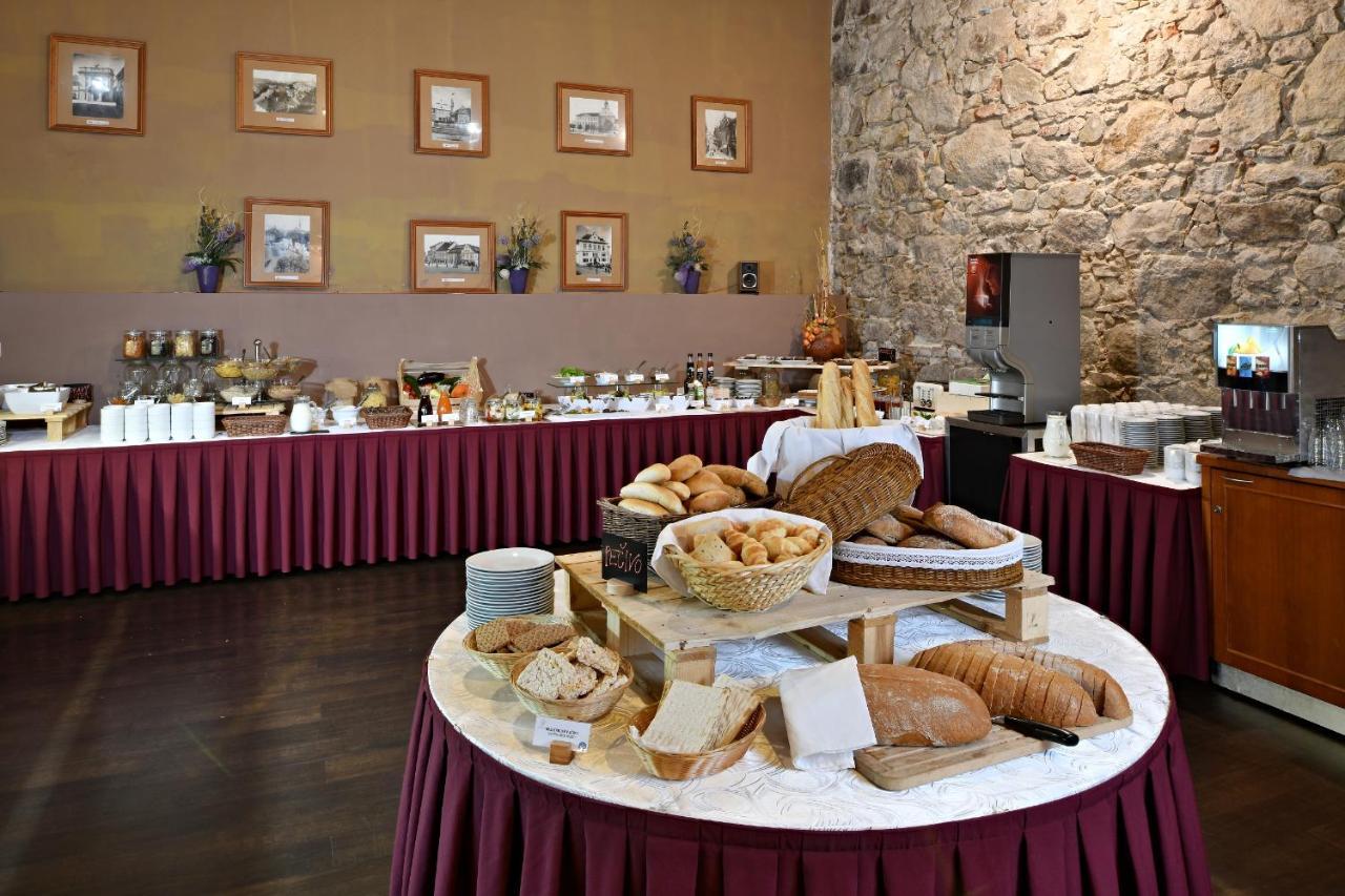Lh Hotel Dvorak Tabor Congress & Wellness Exterior photo